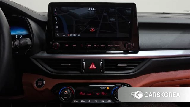 Kia The New K3 2nd generation 2022 Белый из Кореи, фото 4
