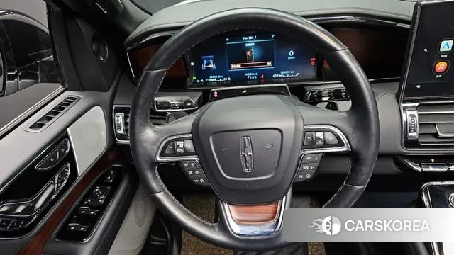 Lincoln Navigator 4th generation 2022 Белый из Кореи, фото 4