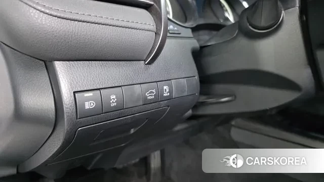 Toyota Camry (XV70) 2023 Белый из Кореи, фото 4