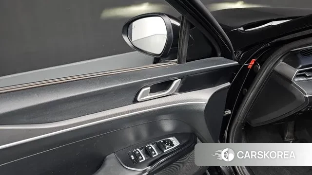 Kia K5 Hybrid 3rd Generation 2021 Черный из Кореи, фото 4