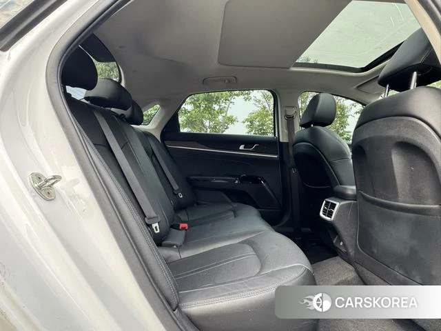 Kia K5 2020 Белый из Китая, фото 4