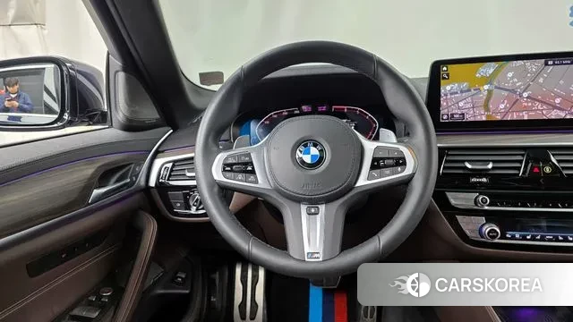 BMW 5 Series (G30) 2020 Черный из Кореи, фото 4