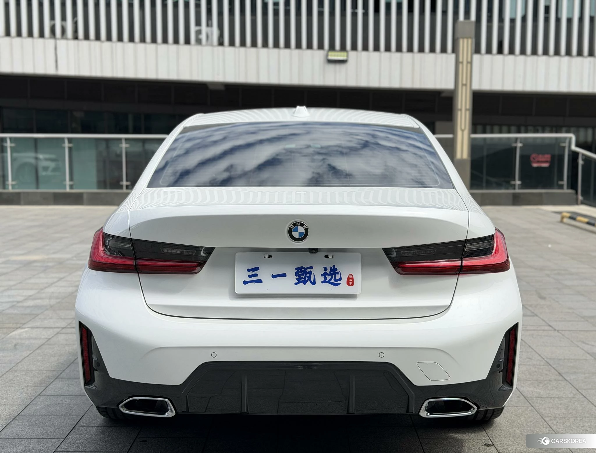 BMW 3 series 2022 Белый из Китая, фото 4