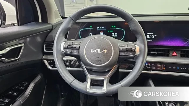 Kia Sportage 5th Generation Hybrid 2023 Белый из Кореи, фото 4