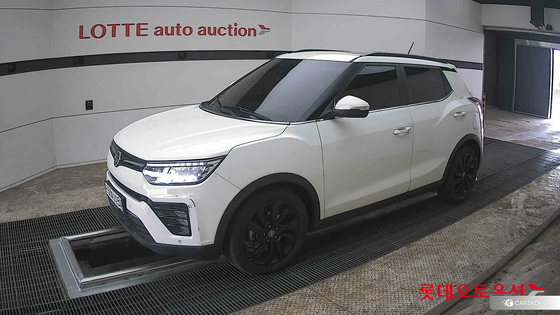 SsangYong Tivoli 2021 Grand White из Кореи, фото 4