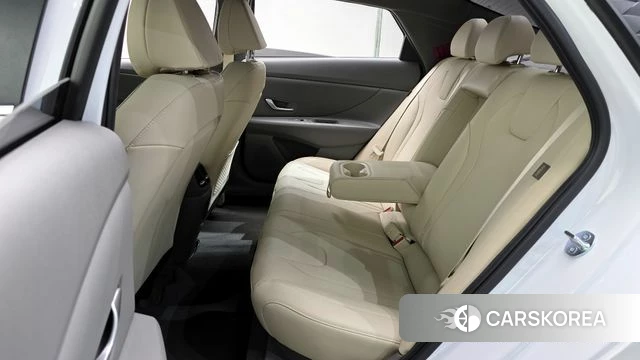 Hyundai The New Avante (CN7) 2025 Белый из Кореи, фото 4