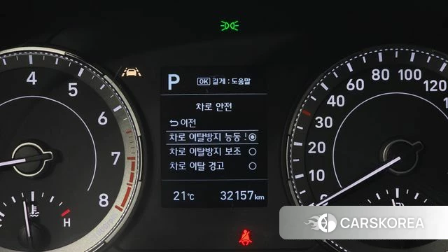 Hyundai Venue 2021 Белый из Кореи, фото 4
