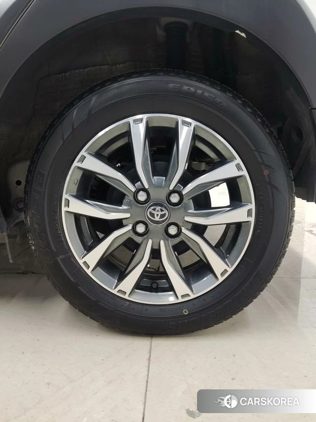 Toyota YARIS L Zhixuan 2022 Белый из Китая, фото 4