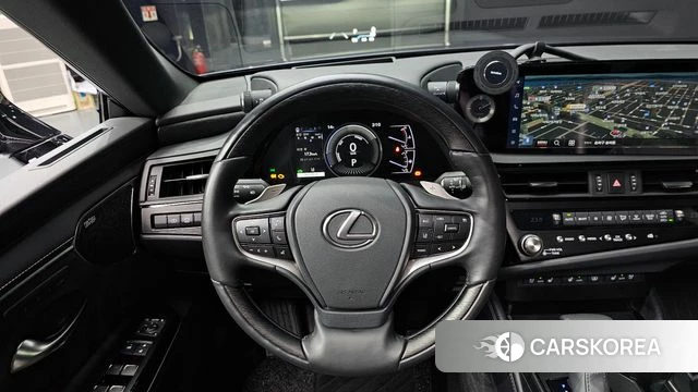 Lexus ES300h 7th generation 2024 Серый из Кореи, фото 4