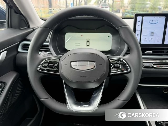 Geely Automobile Emgrand 2026 Синий из Китая, фото 4