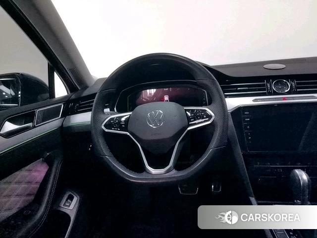 Volkswagen Magotan 2024 Черный из Китая, фото 4