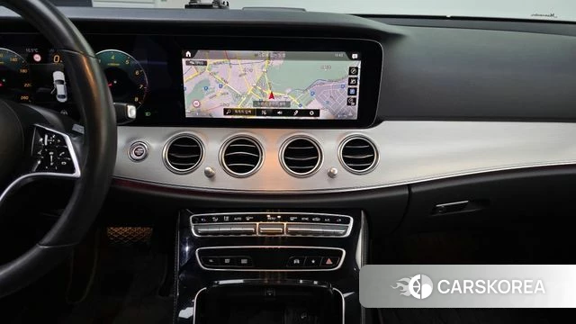 Mercedes-Benz E-Class W213 2021 Черный из Кореи, фото 4