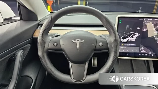 Tesla Model 3 2021 Белый из Кореи, фото 4