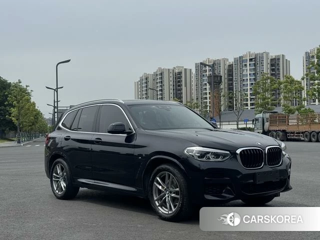 BMW X3 2021 Черный из Китая, фото 4