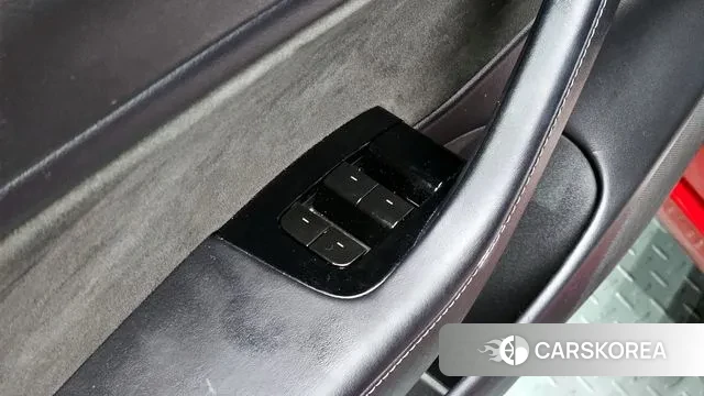 Tesla Model 3 2020 Красный из Кореи, фото 4