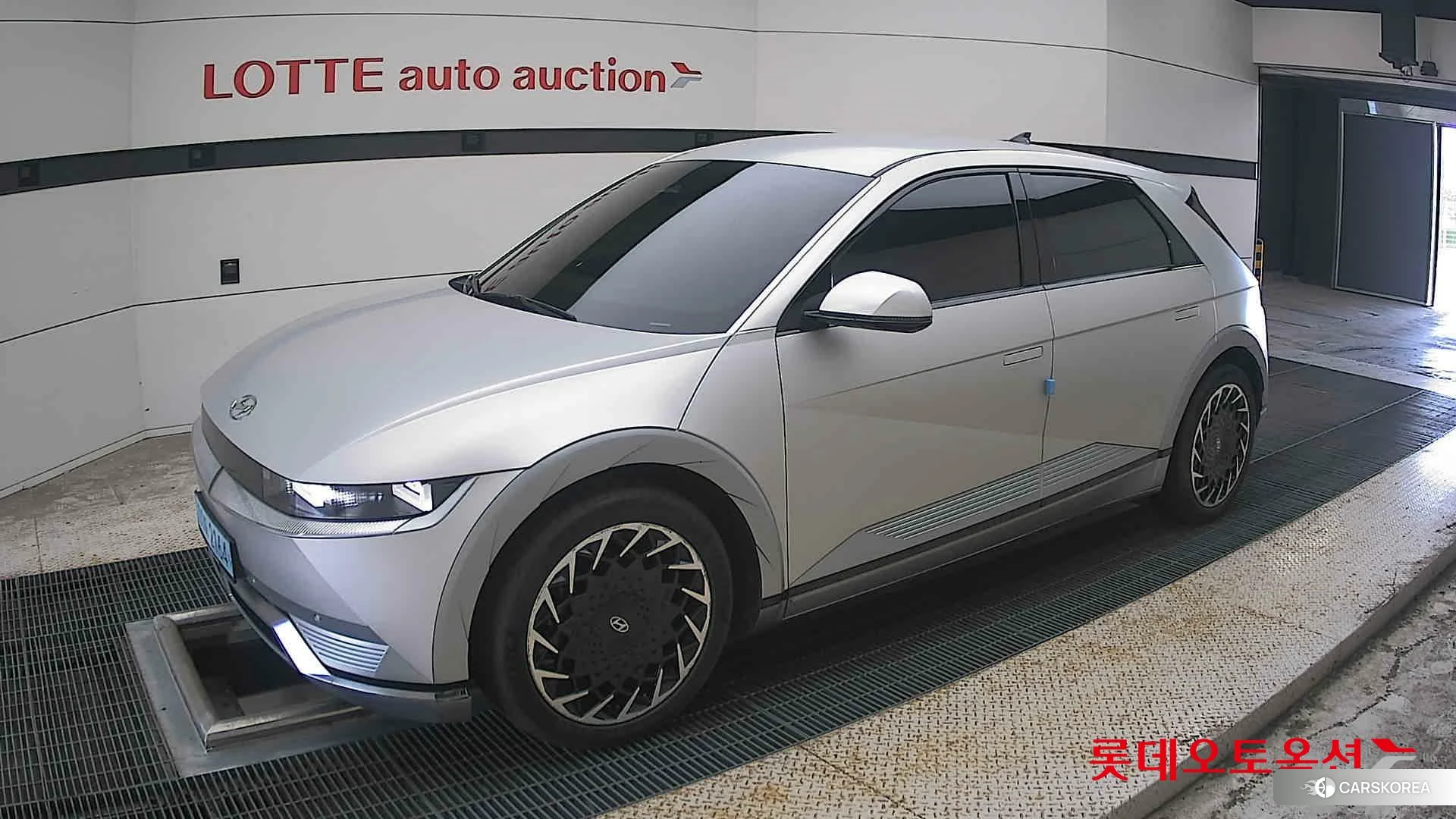 Hyundai IONIQ 5 2022 Gravity Gold Mat из Кореи, фото 4