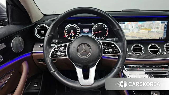 Mercedes-Benz E-Class W213 2019 Серый из Кореи, фото 4
