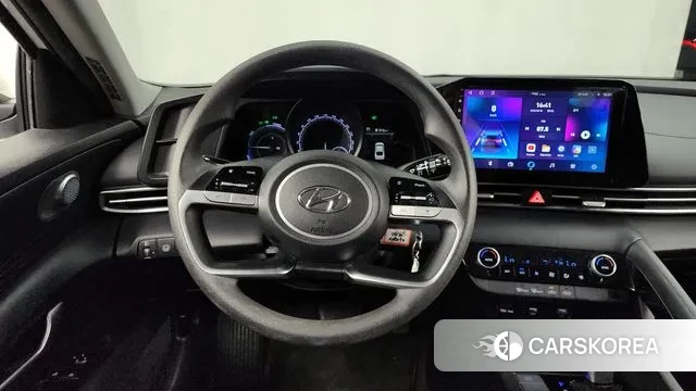 Hyundai Avante Hybrid (CN7) 2021 Белый из Кореи, фото 4