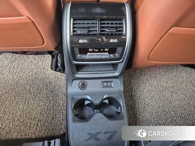 BMW X7 (G07) 2022 Белый из Кореи, фото 4