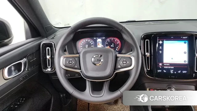 Volvo XC40 2019 Черный из Кореи, фото 4