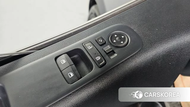 Hyundai Staria 2023 Серый из Кореи, фото 4