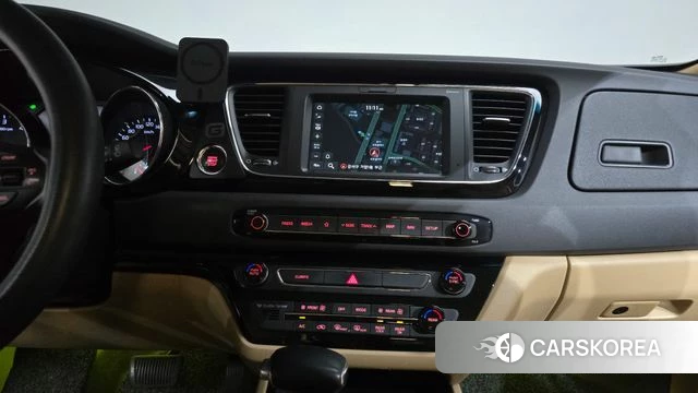 Kia The New Carnival 2018 Белый из Кореи, фото 4