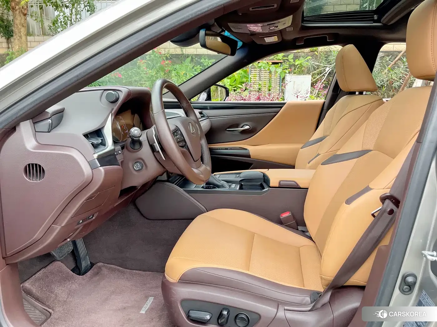 Lexus ES 2021 Silver/gray из Китая, фото 4