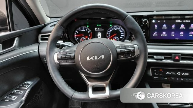 Kia K5 3rd generation 2023 Черный из Кореи, фото 4