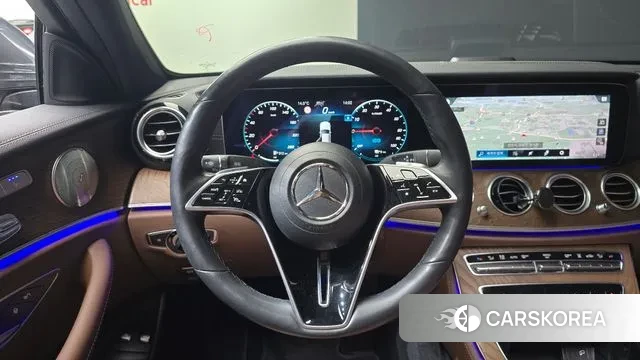 Mercedes-Benz E-Class W213 2021 Серый из Кореи, фото 4