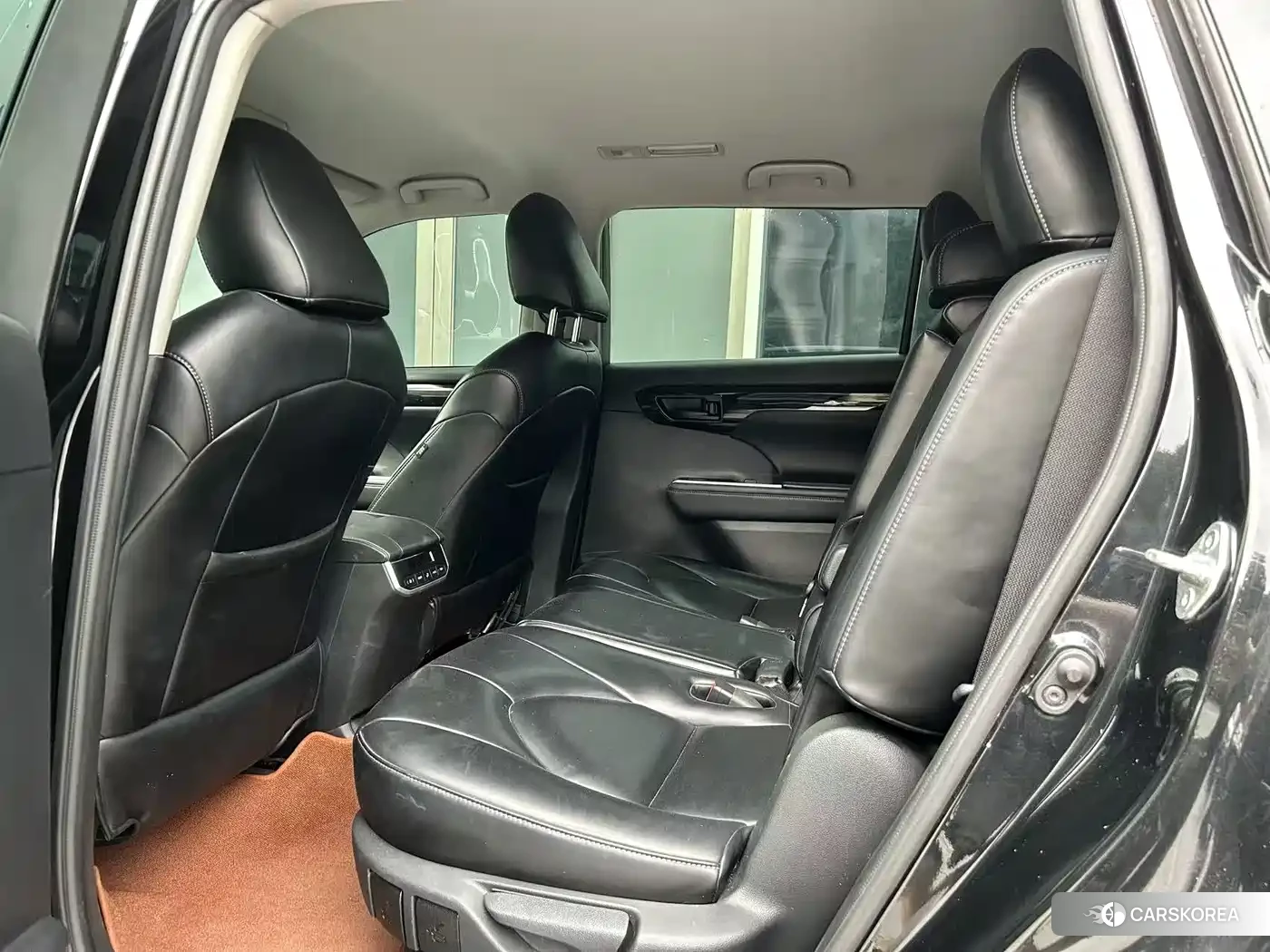 Toyota Highlander 2024 Черный из Китая, фото 4
