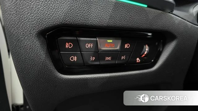 BMW 3 Series (G20) 2021 Белый из Кореи, фото 4