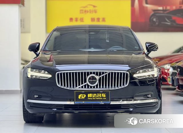 Volvo S90 2023 Черный из Китая, фото 4