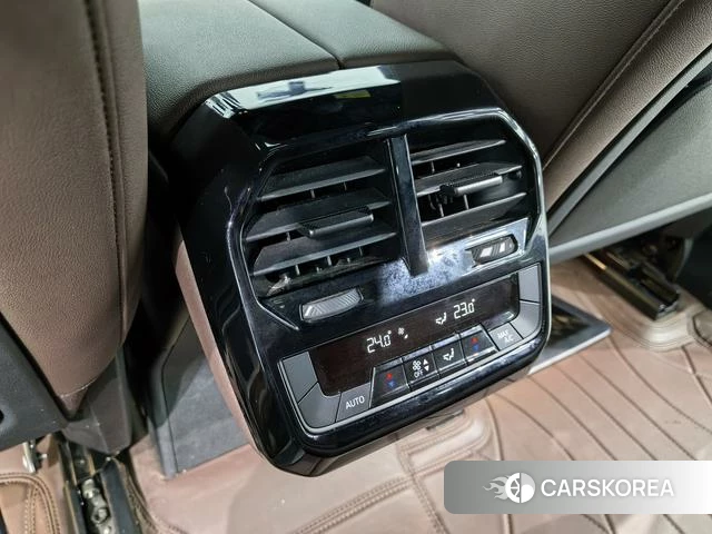 BMW iX 2023 Черный из Китая, фото 4