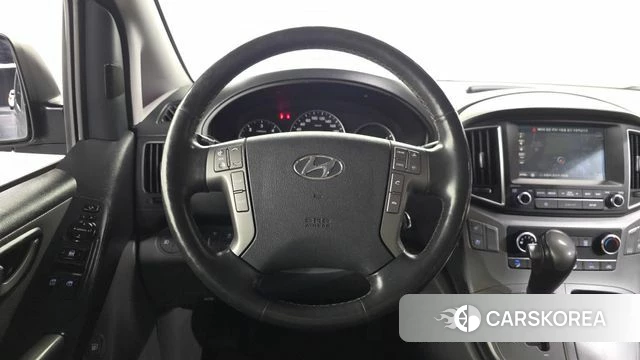 Hyundai The New Grand Starex 2018 Серебристо-серый из Кореи, фото 4