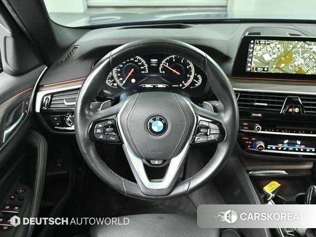 BMW 5 Series (G30) 2018 Серый из Кореи, фото 4