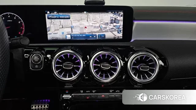 Mercedes-Benz CLA-Class C118 2024 Черный из Кореи, фото 4