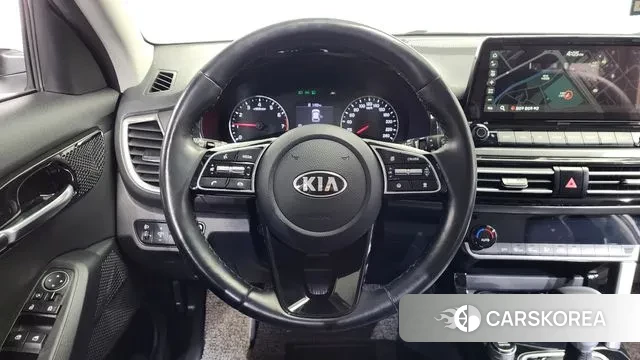 Kia Seltos 2021 Белый из Кореи, фото 4