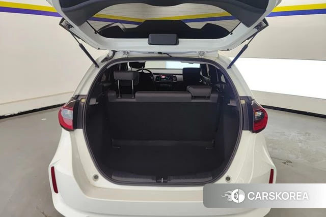 Honda Fit 2023 Белый из Китая, фото 4