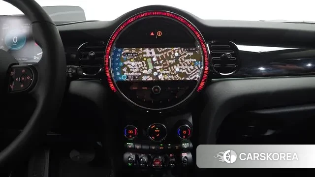 Mini Cooper 2024 Черный из Кореи, фото 4