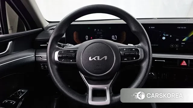 Kia The New K5 3rd generation 2024 Белый из Кореи, фото 4