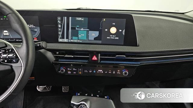 Kia EV6 2021 Серый из Кореи, фото 4