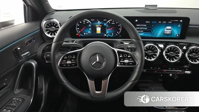 Mercedes-Benz A-Class W177 2021 Белый из Кореи, фото 4