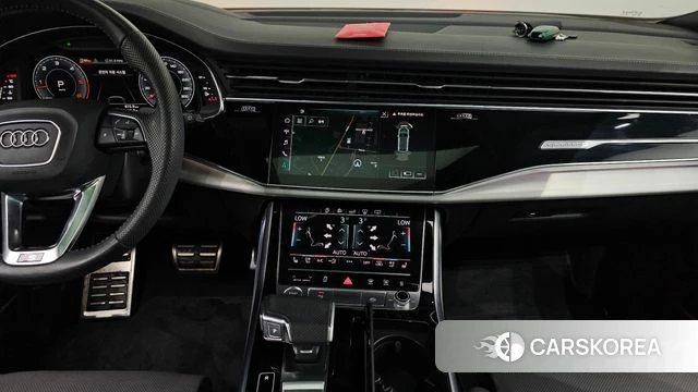 Audi Q8 (4M) 2020 Черный из Кореи, фото 4