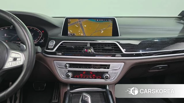 BMW 7 Series (G11) 2020 Черный из Кореи, фото 4