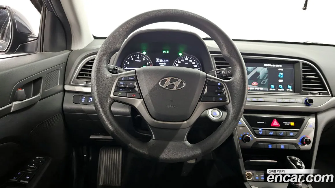 Hyundai Avante AD id 1935792 из Кореи 4