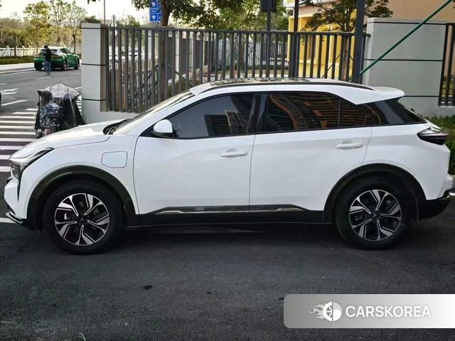 Nezha Automobile Nezha U 2023 Белый из Китая, фото 4