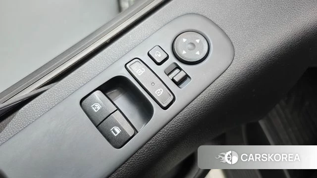 Hyundai Staria 2022 Белый из Кореи, фото 4