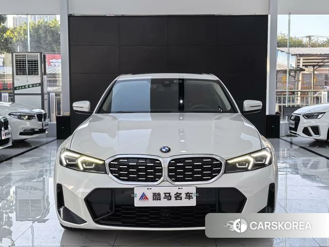BMW 3 series 2023 Белый из Китая, фото 4