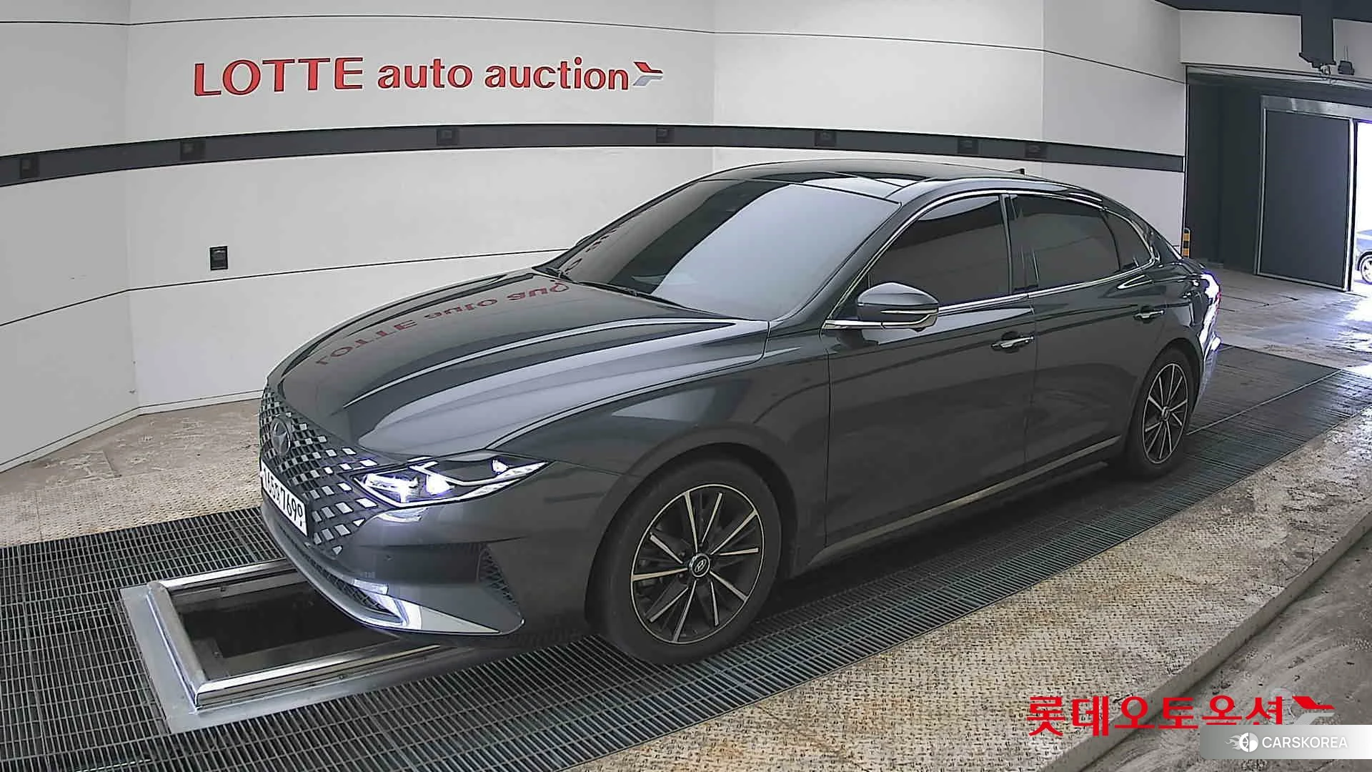 Hyundai Grandeur 2022 Nocturne Grey Metallic из Кореи, фото 4