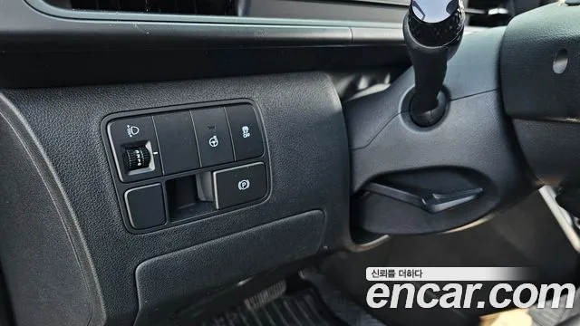 Hyundai Staria 2023 Черный из Кореи, фото 4